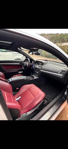 מודעת רכב מרצדס-בנץ E-class