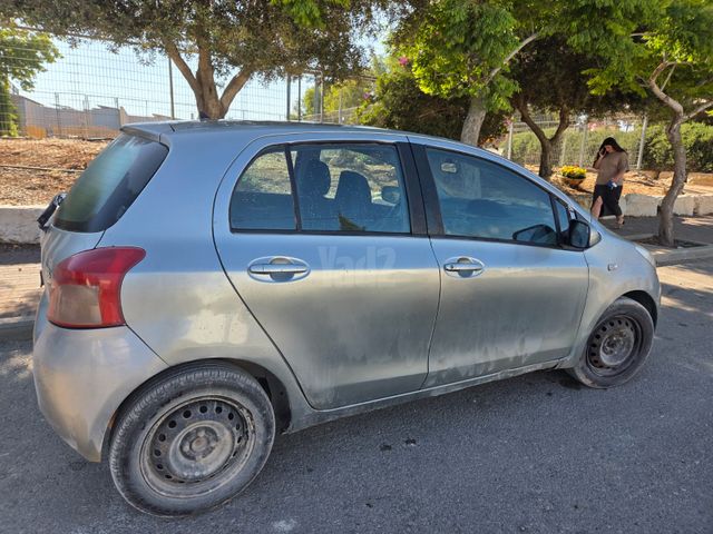 מודעת רכב טויוטה יאריס