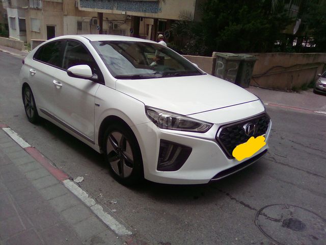 מודעת רכב יונדאי איוניק