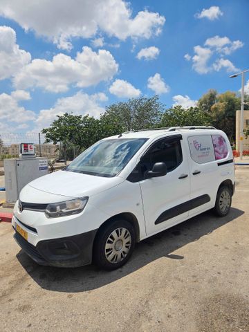 מודעת רכב טויוטה פרואייס סיטי