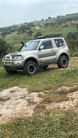 מודעת רכב מיצובישי פג'רו