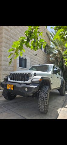 מודעת רכב ג'יפ רנגלר