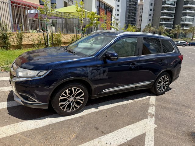 מודעת רכב מיצובישי אאוטלנדר
