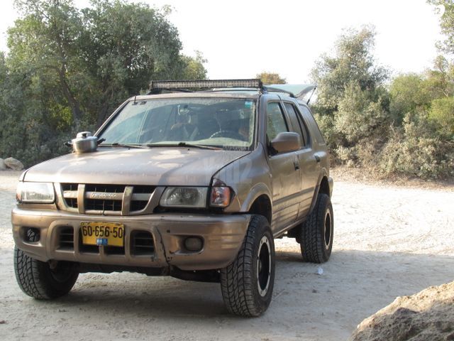 מודעת רכב איסוזו רודאו