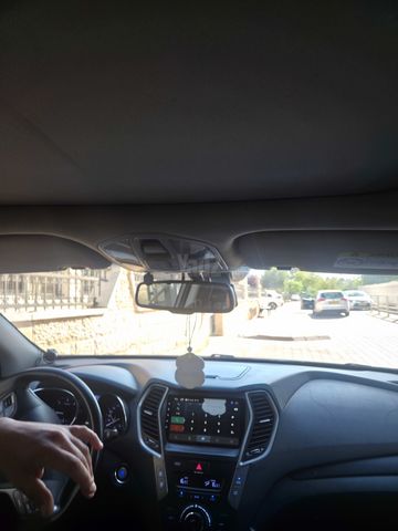 מודעת רכב יונדאי סנטה פה