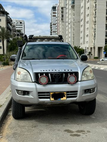 מודעת רכב טויוטה לנד קרוזר