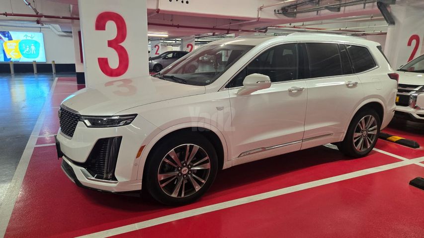 מודעת רכב קאדילק XT6