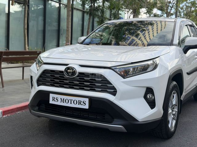 מודעת רכב טויוטה RAV4