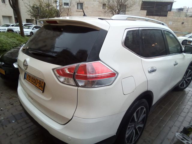 מודעת רכב ניסאן אקס טרייל