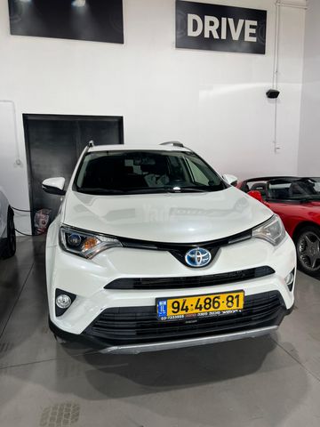 מודעת רכב טויוטה RAV4