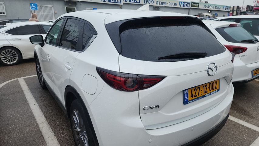 מודעת רכב מאזדה CX-5
