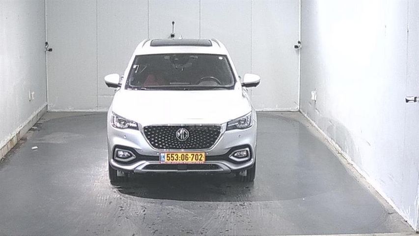 מודעת רכב אם ג'י EHS PHEV