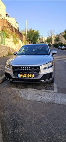 מודעת רכב אאודי Q2