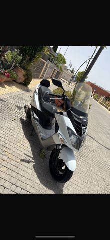 מודעת רכב סאן יאנג ג'וי רייד 125