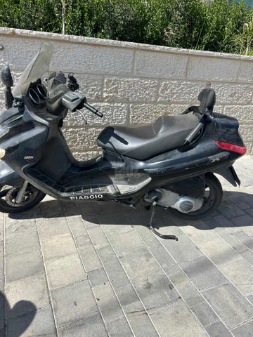 מודעת רכב פיאג'ו X-Evo 250