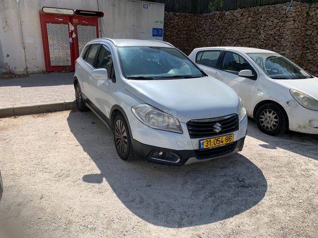 מודעת רכב סוזוקי קרוסאובר