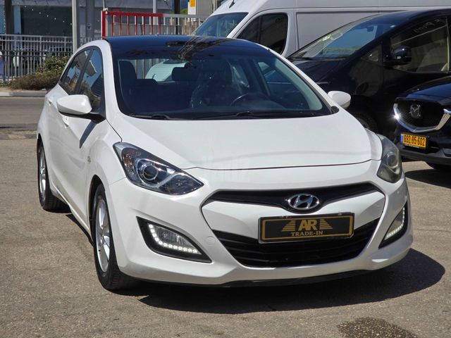 מודעת רכב יונדאי i30