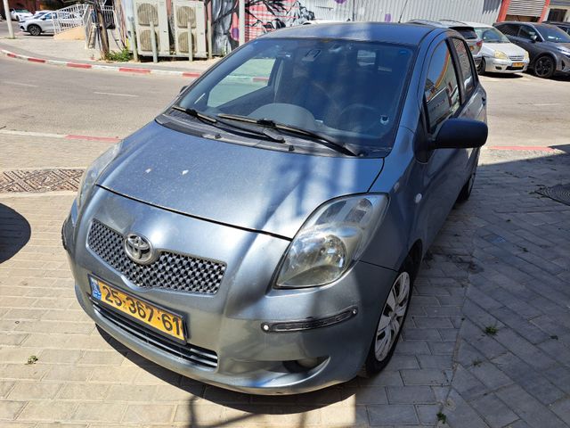 מודעת רכב טויוטה יאריס