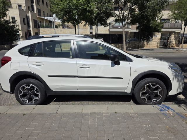 מודעת רכב סובארו XV 2