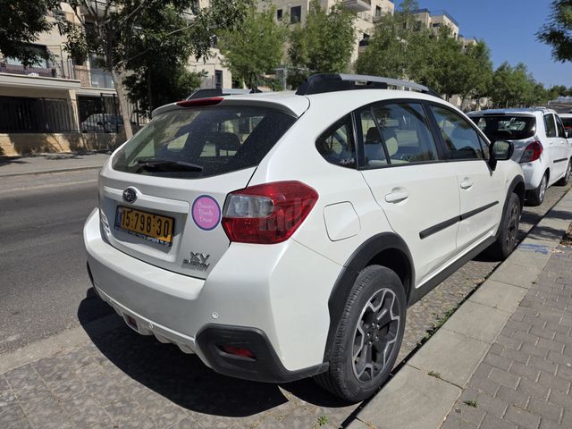 מודעת רכב סובארו XV 3