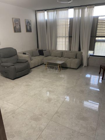 דב הוז 6