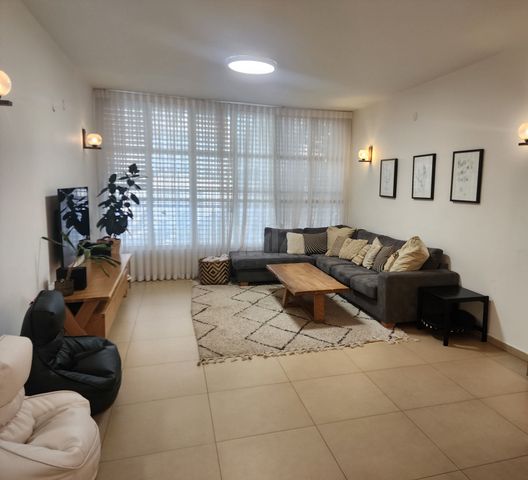 מורדי הגטאות 18