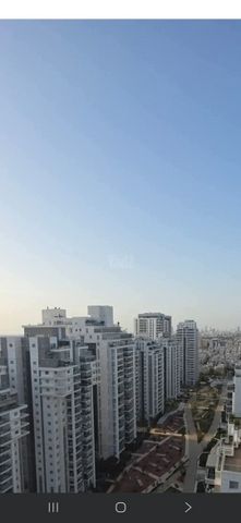 צבי תדמור 