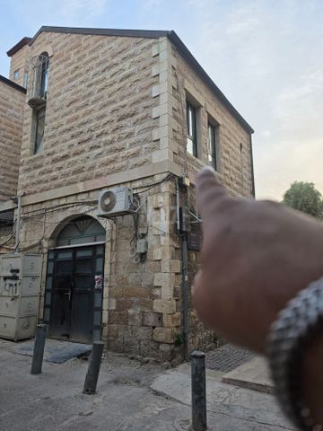 דירה למכירה בירושלים (תיווך) — 3