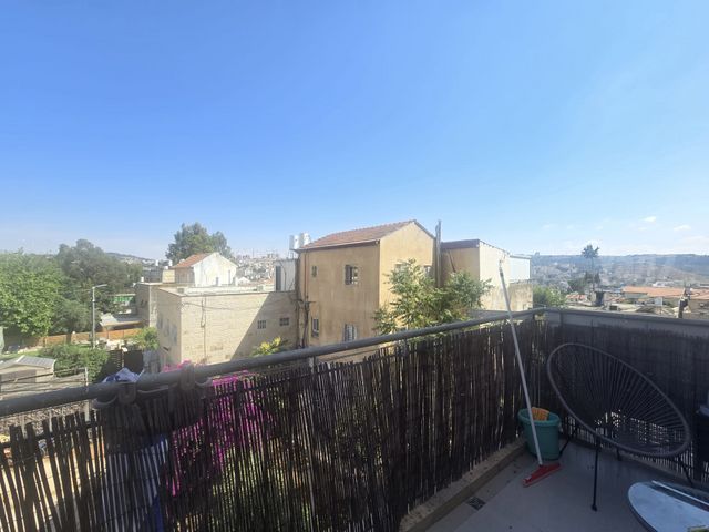 דירה למכירה בירושלים (תיווך) — 2