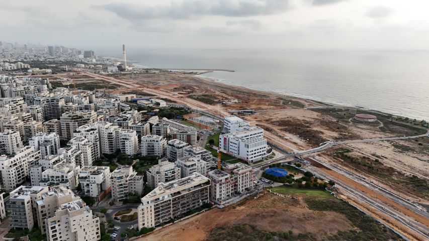 הגוש הגדול, רמת אביב החדשה, נופי ים