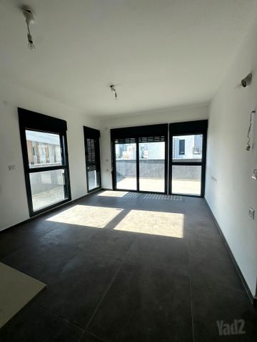 גג/ פנטהאוז להשכרה בתל אביב יפו (תיווך) — 2