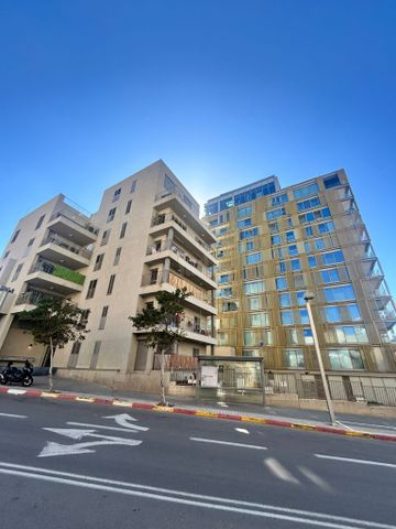 יהודה מרגוזה 37