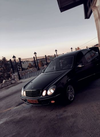 מודעת רכב מרצדס-בנץ E-class