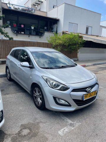 מודעת רכב יונדאי i30