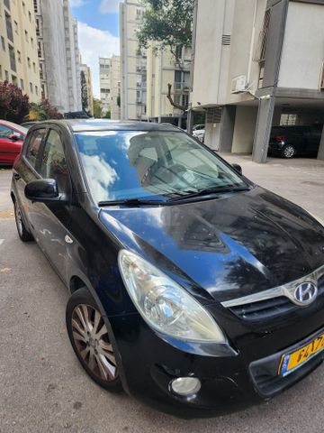 מודעת רכב יונדאי i20