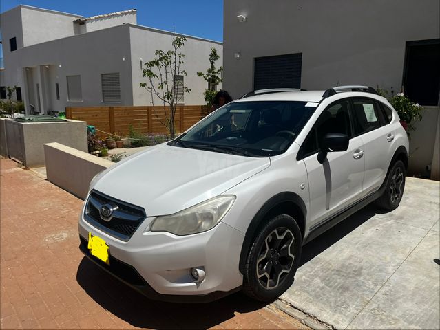 מודעת רכב סובארו XV