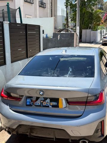 מודעת רכב ב מ וו סדרה 3