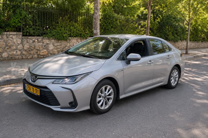 מודעת רכב טויוטה קורולה