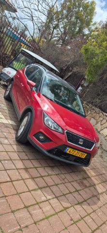 מודעת רכב סיאט ארונה