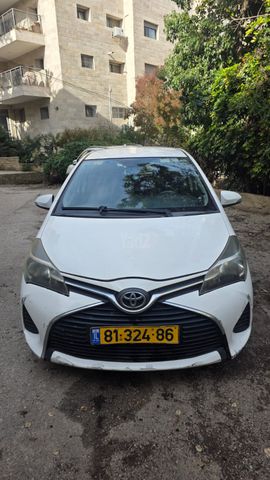 מודעת רכב טויוטה יאריס