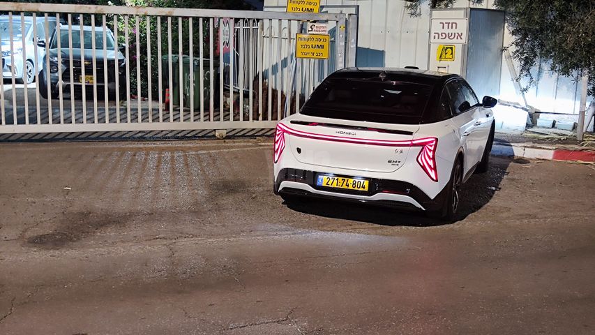 מודעת רכב הונגצ'י הוסדו
