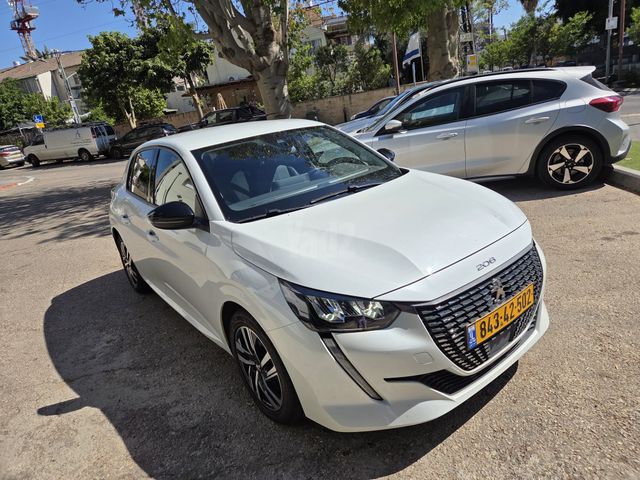 מודעת רכב פיג'ו 208