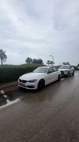 מודעת רכב ב מ וו סדרה 3