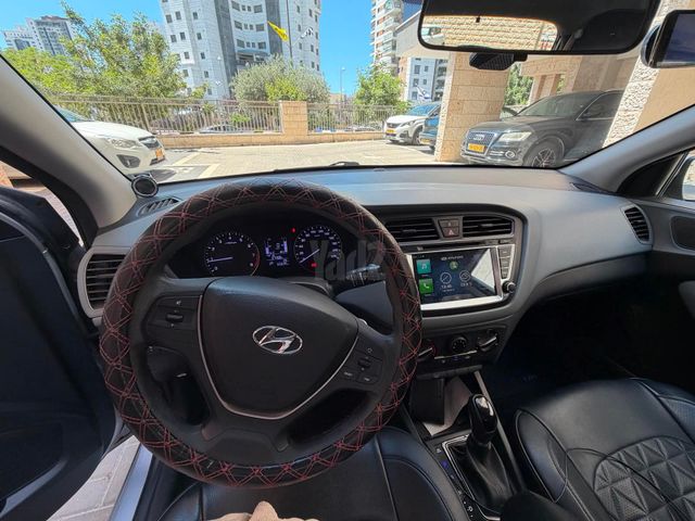 מודעת רכב יונדאי i20