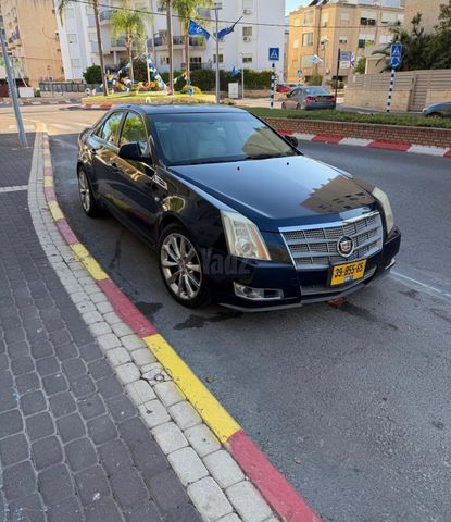 מודעת רכב קאדילק CTS