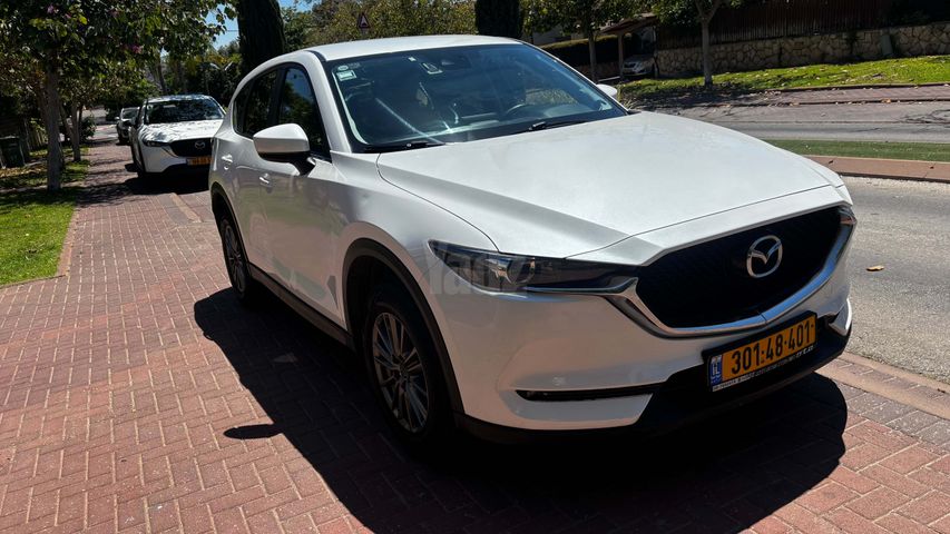 מודעת רכב מאזדה CX-5