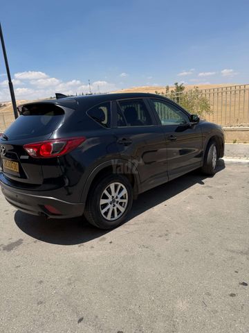 מודעת רכב מאזדה CX-5