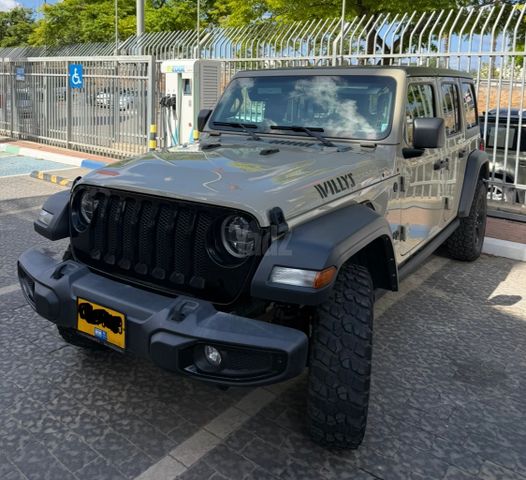 מודעת רכב ג'יפ רנגלר