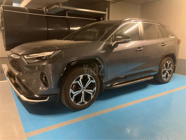 מודעת רכב טויוטה RAV4