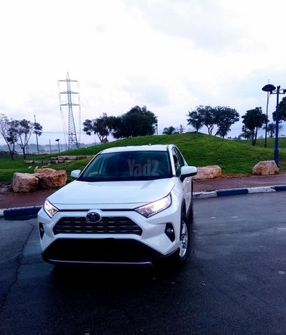 מודעת רכב טויוטה RAV4